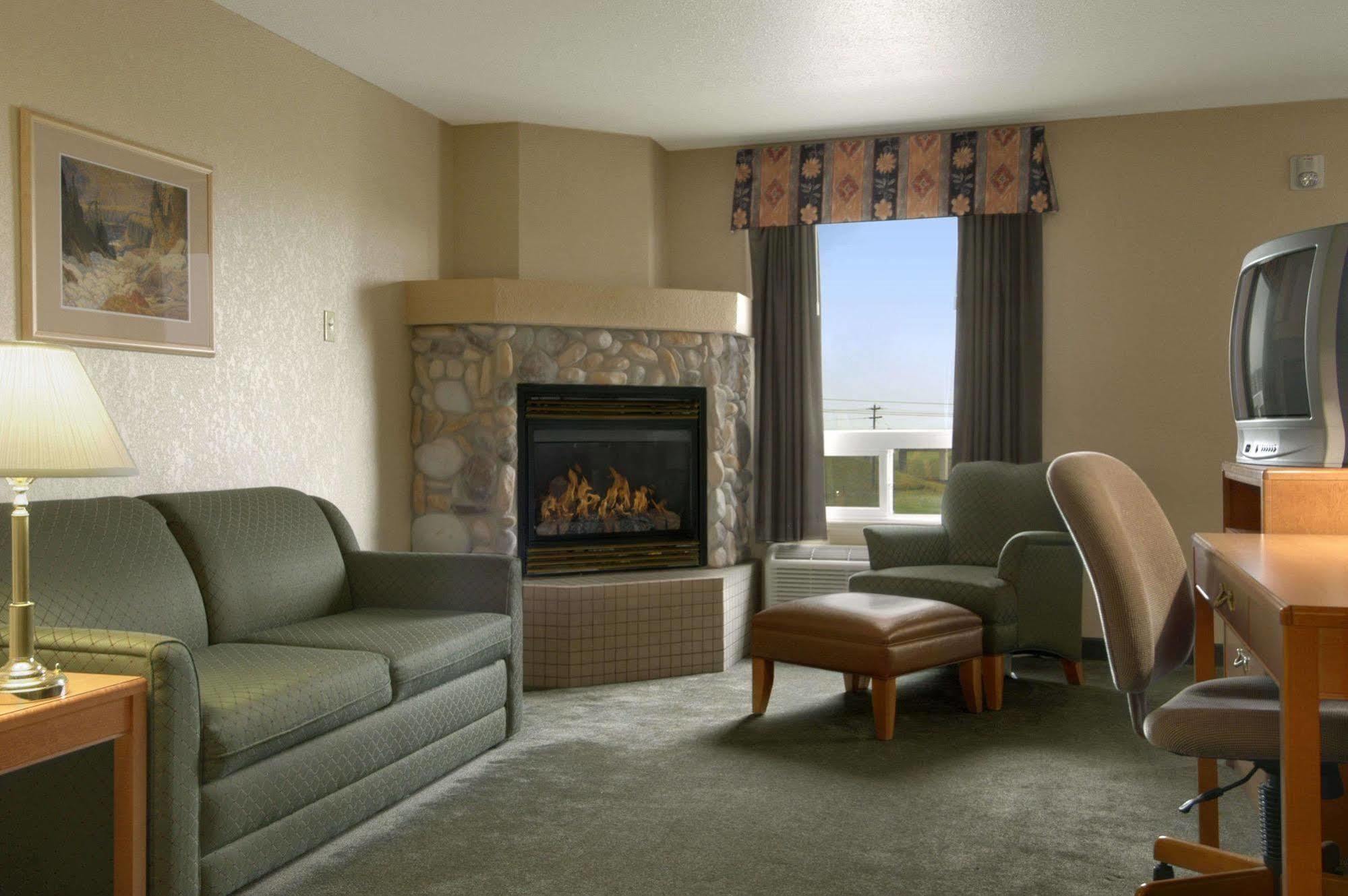 Days Inn By Wyndham Red Deer Kamer foto